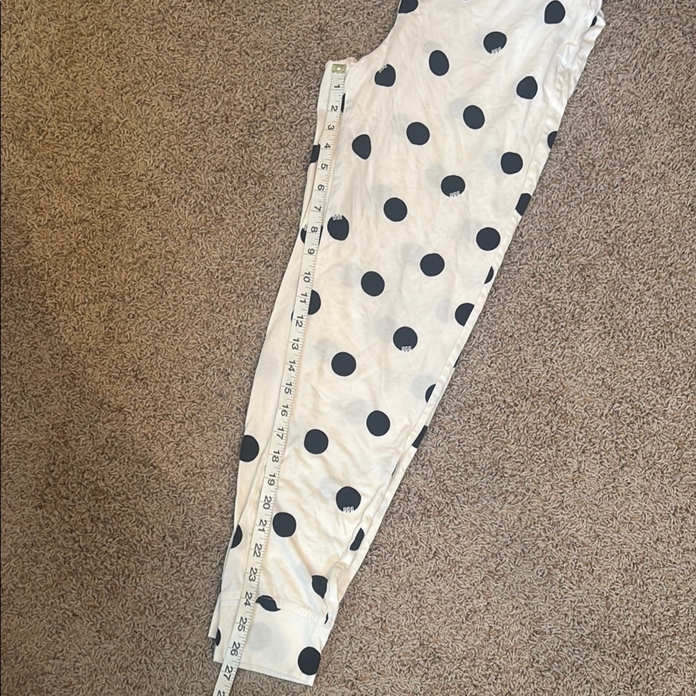 Worn Once UGG Cream and Black Polka Dot Organic Cotton Pajamas - Picture 10 of 10